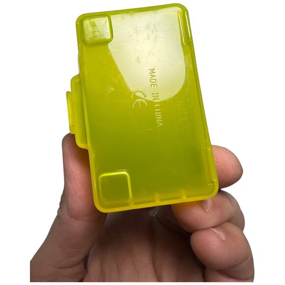 Mad Catz Memory Card Cases Game Boy Color 6 Pack Rainbow - Picture 7 of 11